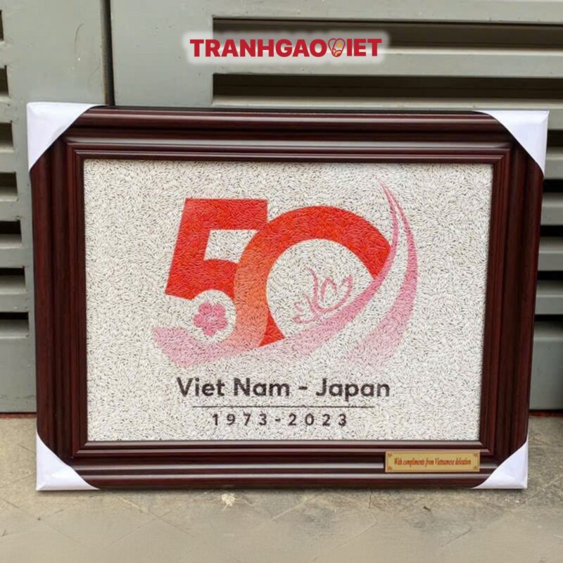 Tranh Gạo Logo Kỷ Niệm 50 Năm hợp tác Việt Nam và Nhật Bản