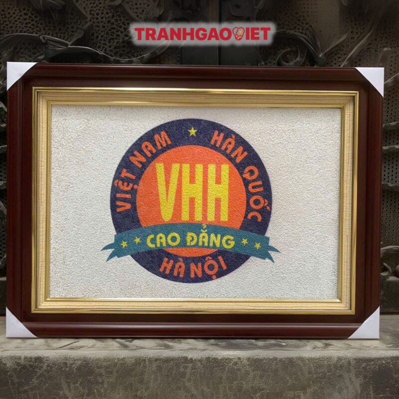 Tranh Gạo Logo Cao Đẳng VHH