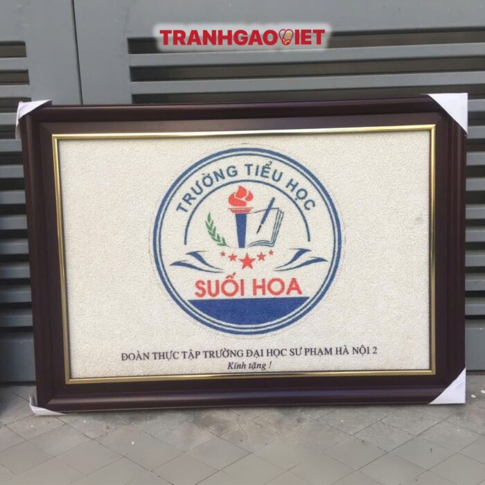 Tranh Gạo Logo Trường Tiểu Học Suối Hoa